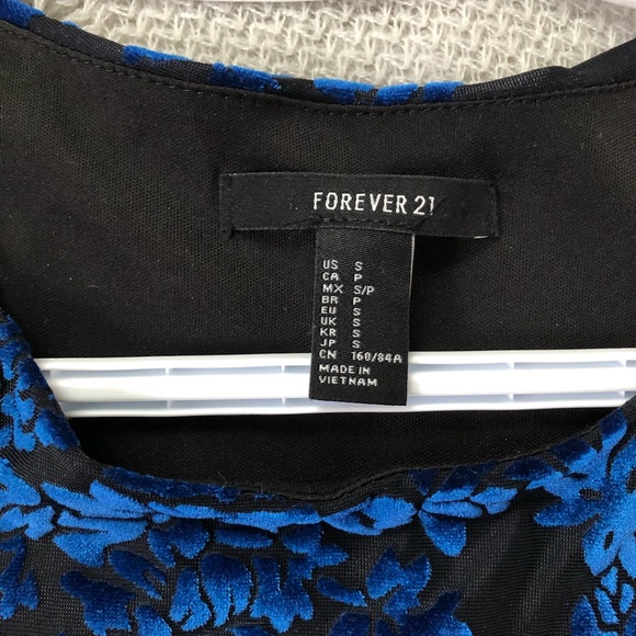 Velvet Flower Dress - Picture 3 of 6